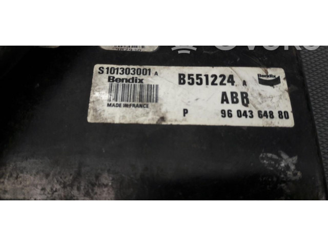 Řídící jednotka 9604364880   Peugeot 405 2014