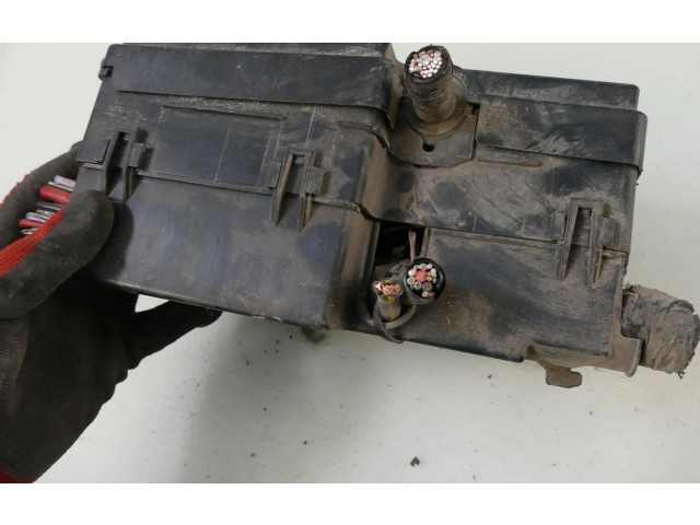   Pojistková skříňka BP4K66765   Mazda 3  2004