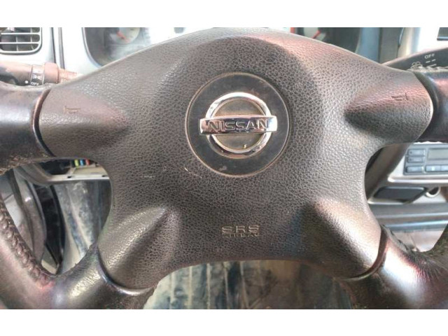 Přístrojová deska  Nissan PickUp 2004   