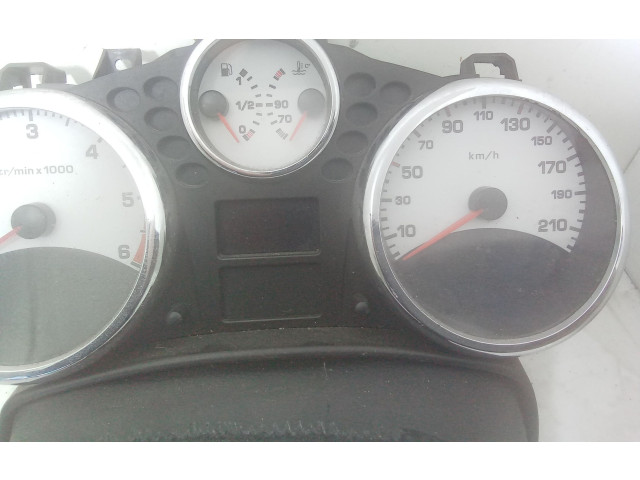 Přístrojová deska  Peugeot 207 2010 9666749180, 9666749180  