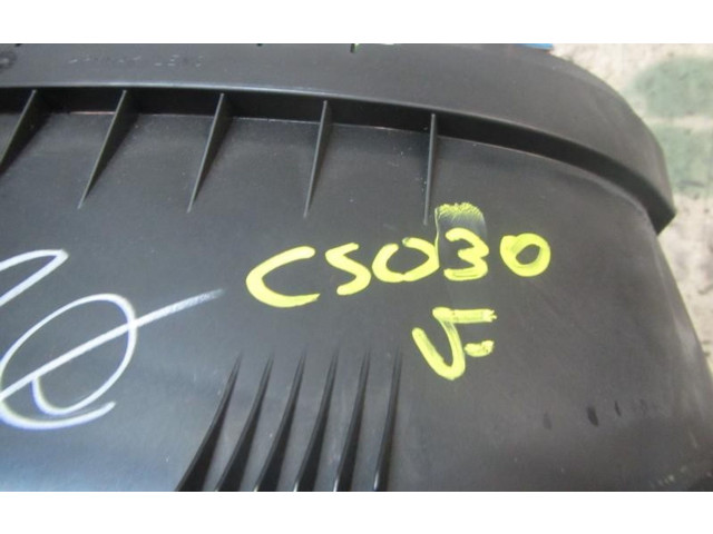 Přístrojová deska  Cadillac SRX 2004 25772410, 25772410  
