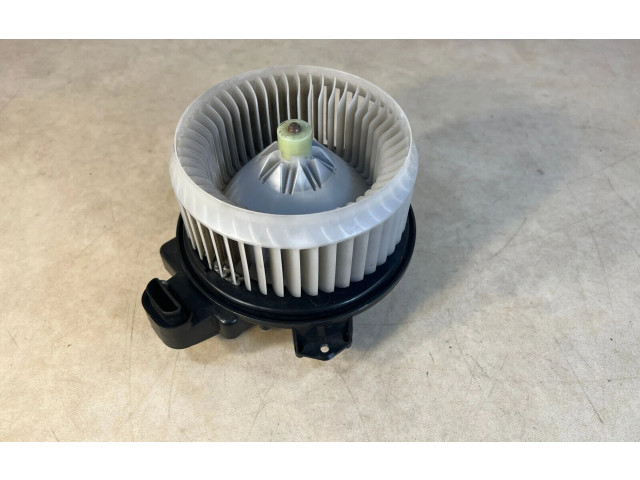Вентилятор печки    87103-0D220, 87103-02150   Toyota RAV 4 (XA40)