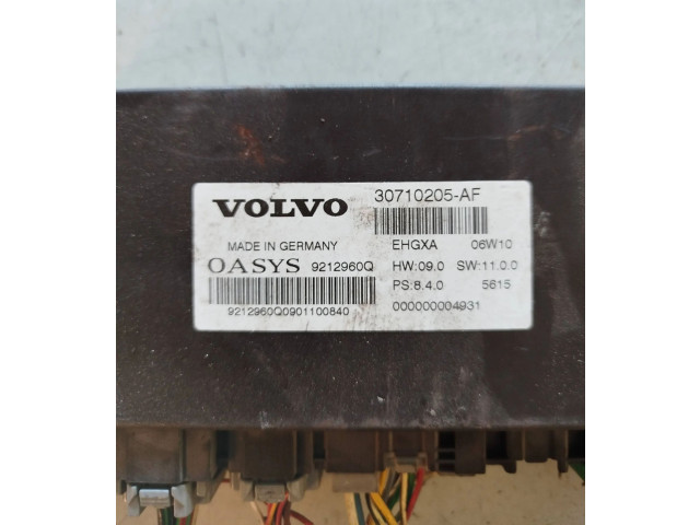 Pojistková skříňka Řídící jednotka BSM 30710205AF   Volvo V70 2000