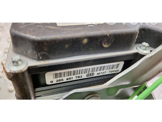Jednotka ABS 6850226, 6850230   BMW X1 E84 2011