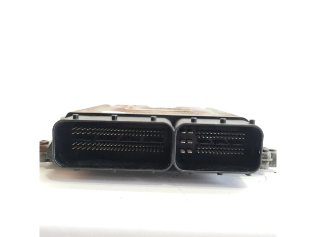Блок управления двигателя 0281013643, 1039S18107   Jeep Grand Cherokee (WK)