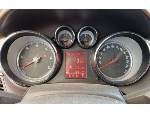 Přístrojová deska  Opel Zafira C 2012   