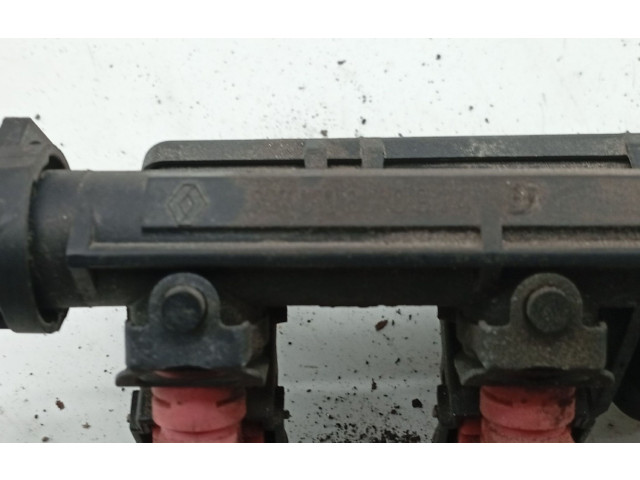 Vstřikovací lišta 7700870914   Renault Clio I     