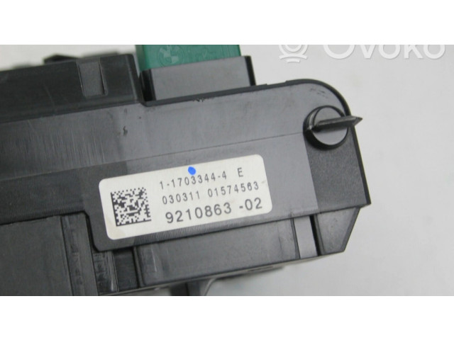 Блок предохранителей  9210863   BMW X3 F25    