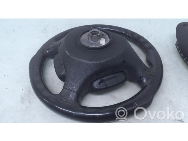 Volant Opel Zafira A 2003 24462905, 90437571  