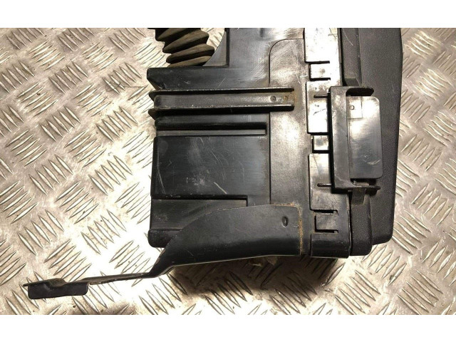 Блок предохранителей  5243290   Saab 9-5    