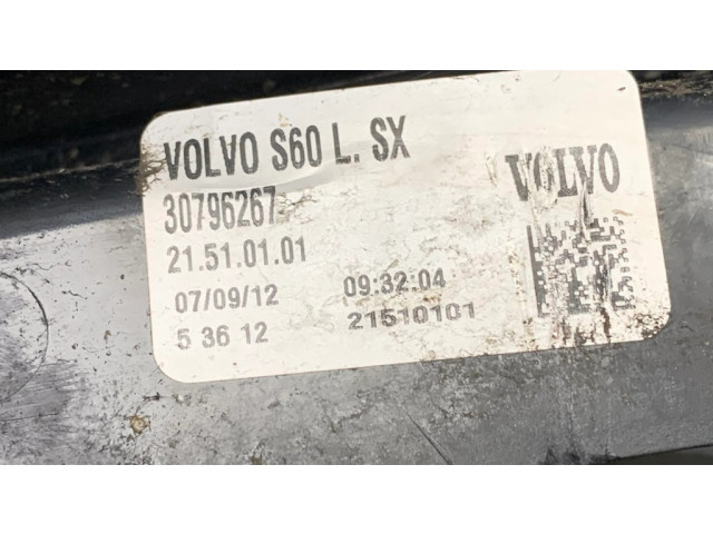 Задний фонарь  30796268, 21510101    Volvo S60   2005-2010 года