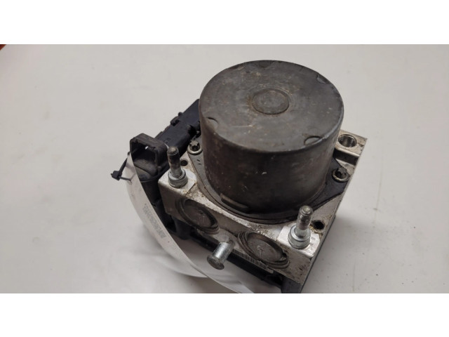 Jednotka ABS 0265231516, 8200334969   Renault Clio III 2007