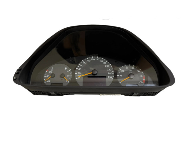 Přístrojová deska  Mercedes-Benz CLK A208 C208 2000 A2085405511, 110080063017  