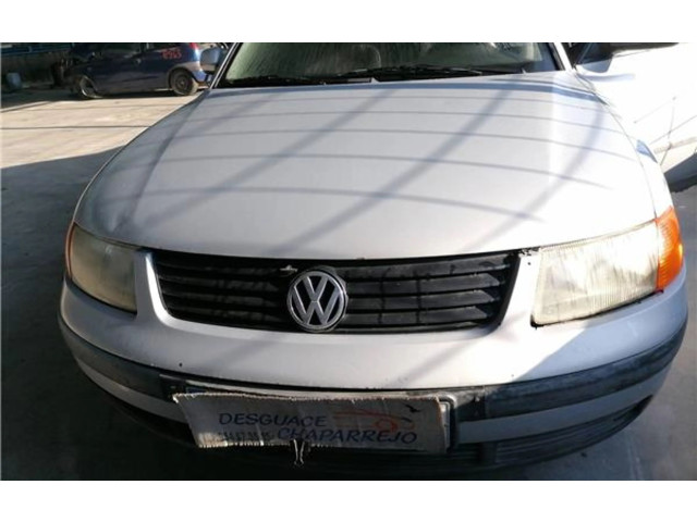 Zpětné zrcátko  Volkswagen Passat Alltrack 1997    
