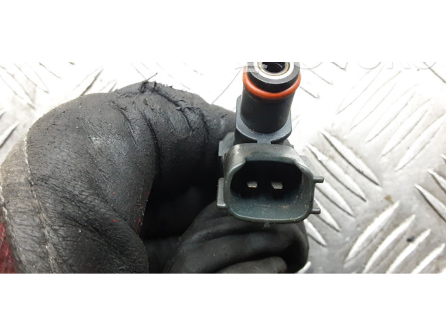 Vstřikovač 232500D030, 0280156019   Toyota Corolla E120 E130  pro benzínový motor 1.6  