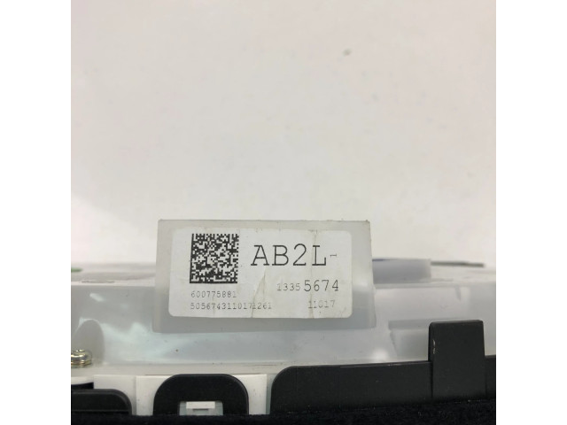 Přístrojová deska  Opel Astra J 2012 13355674  