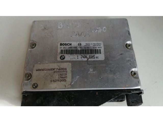 Řídící jednotka 1744605, 0261203484   BMW 7 E38 1996