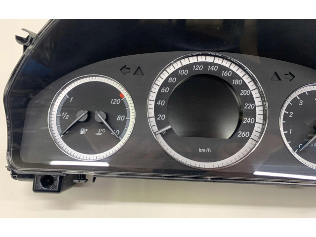 Přístrojová deska  Mercedes-Benz C W204 2010 A2045408948  