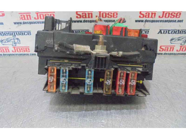 Zpětné zrcátko  Peugeot 406 2004  96500664080  