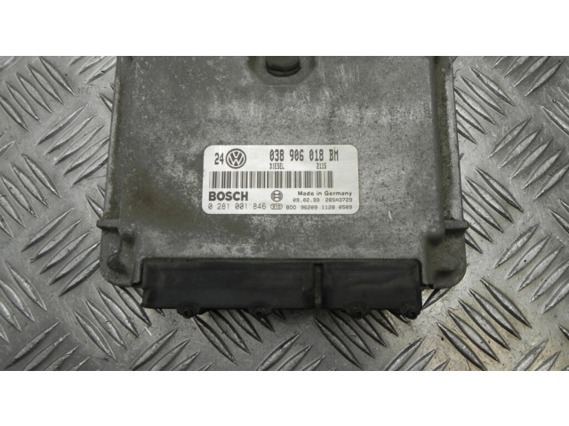 Блок управления 038906018BM, E2055   Volkswagen Golf IV