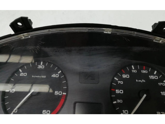 Přístrojová deska  Peugeot 406  9630372780  