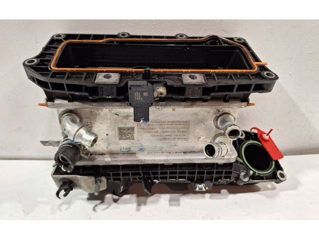 Всасывающий коллектор 140016552R    Renault Austral