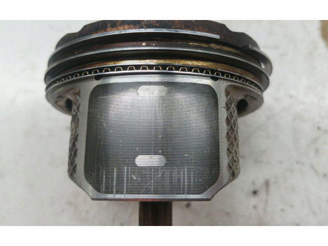  Поршень с шатуном    Seat Ibiza III (6L)  