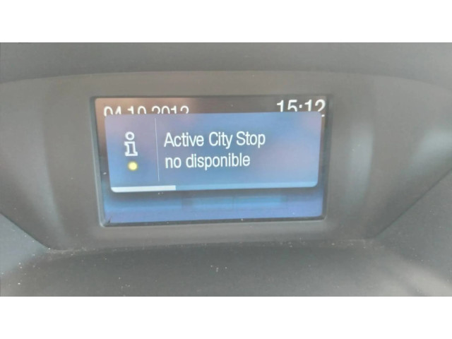 Дисплей       Ford B-MAX