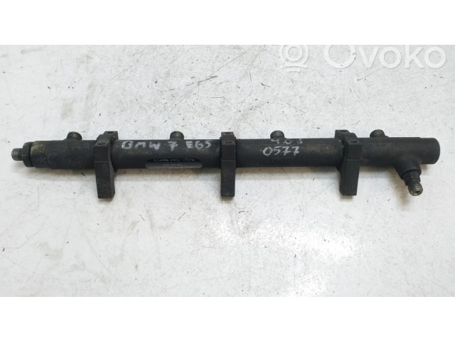 Vstřikovací lišta F00R001029   BMW 7 E65 E66  pro naftový motor 4.0  0577