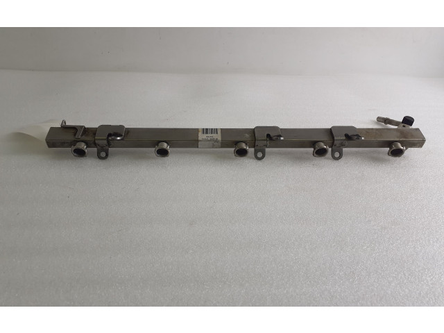 Vstřikovací lišta 954342   Hummer H3     