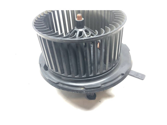 Вентилятор печки 561820015a, 3C0907521F   Volkswagen Tiguan