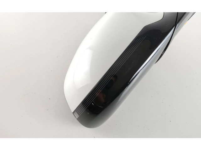Zpětné zrcátko  BMW M3 F80 2016  C0176102U6680  