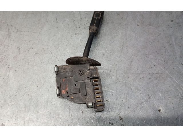 Ручка стеклоочистителей 6006000100, 6006000100   Renault Trafic I