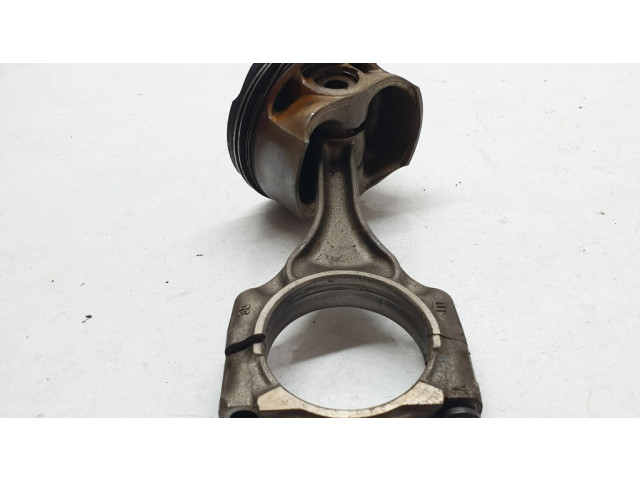  Поршень с шатуном N63 B44 A 784323704  BMW 7 F01 F02 F03 F04 для бензинового двигателя 4.4