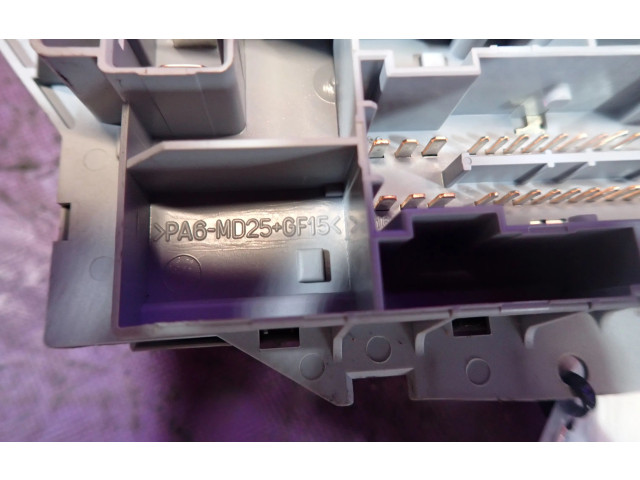 Блок предохранителей  51832042, 51832042   Fiat Bravo    