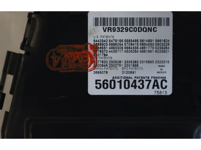 Přístrojová deska  Jeep Cherokee III KJ 2004 56010437AC, 56010437AC  