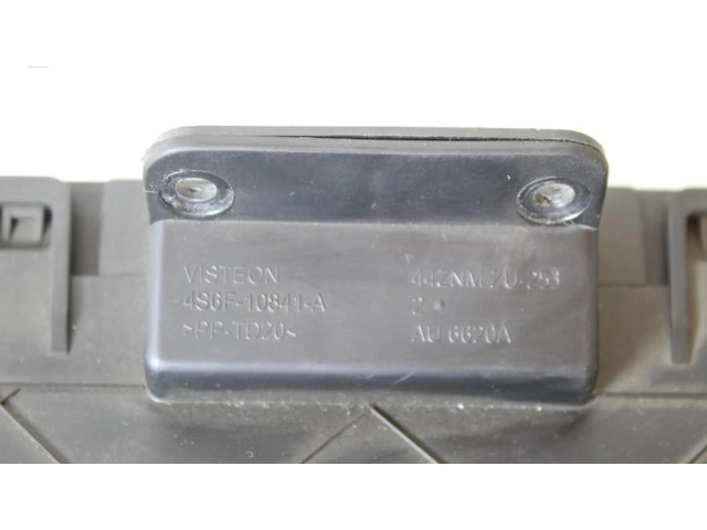 Přístrojová deska  Ford Fiesta 2006 4S6F10841A  