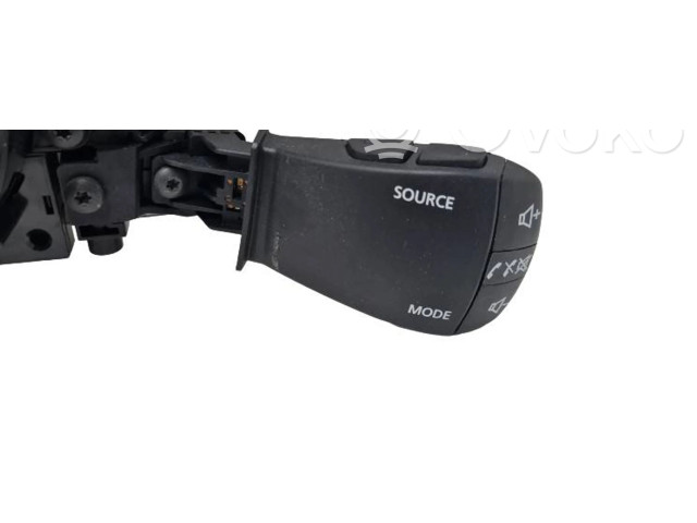 Подрулевой шлейф SRS 255543182R   Dacia Sandero