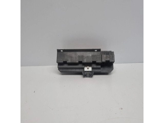   Pojistková skříňka 61136900582, 6900582   BMW 7 E65 E66 2007