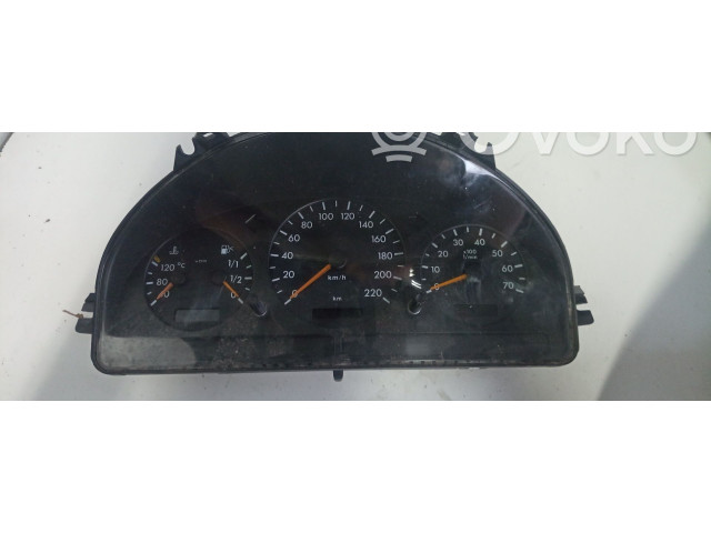 Přístrojová deska  Mercedes-Benz ML W163 2005 A1635402047  