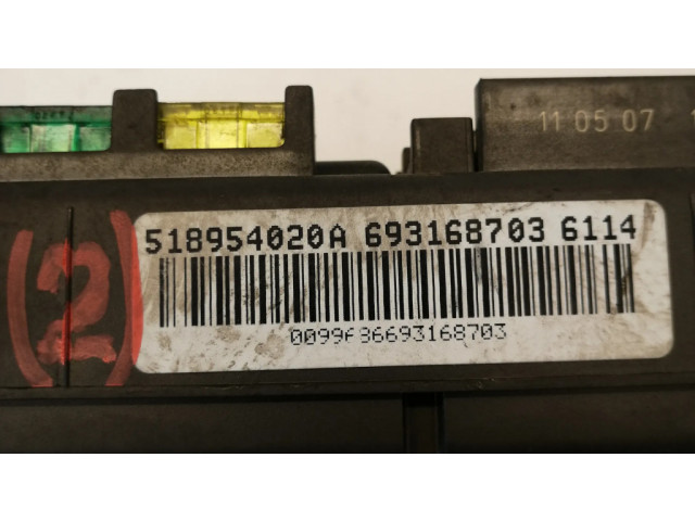   Pojistková skříňka 518954020A   BMW X5 E70 2008