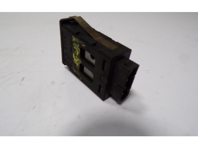 Блок управления 61318360883, 1384031   BMW 3 E30