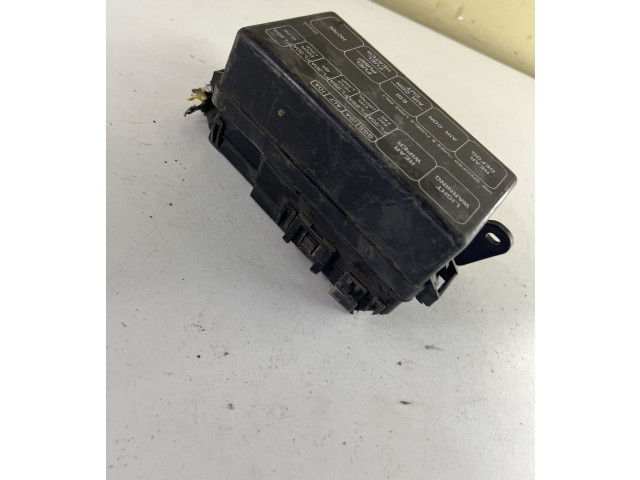   Pojistková skříňka 71543025, 71543024   Nissan Terrano 2000