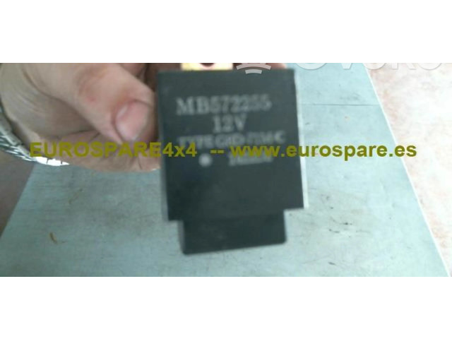   Pojistková skříňka MB572255   Mitsubishi Montero 1999