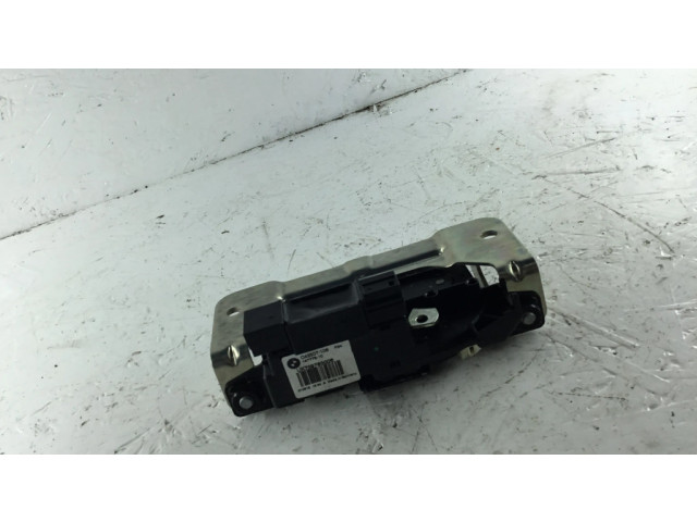 замок багажника 739763006, 14777810    BMW X5 F15 2013-2017 года