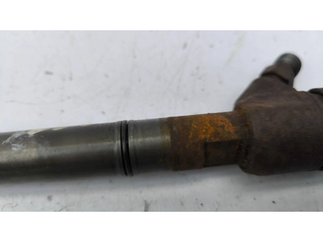 Vstřikovač 0445110320, 338002A900   Hyundai i30  pro naftový motor 1.6  