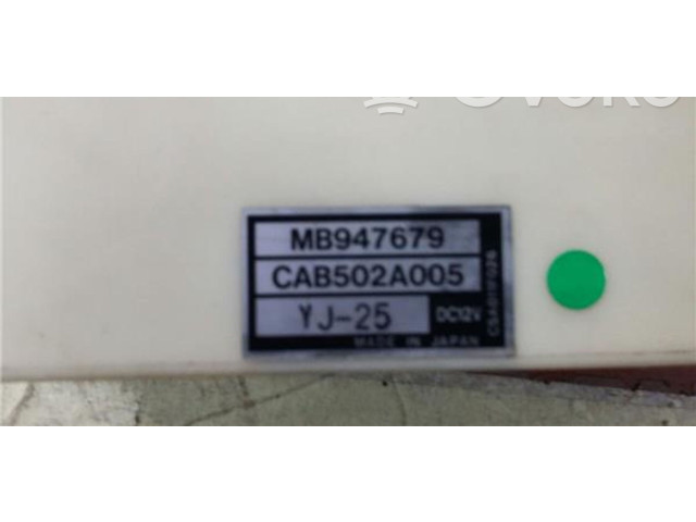 Блок управления климат-контролем MB947679, CAB502A005YJ25   Mitsubishi Carisma