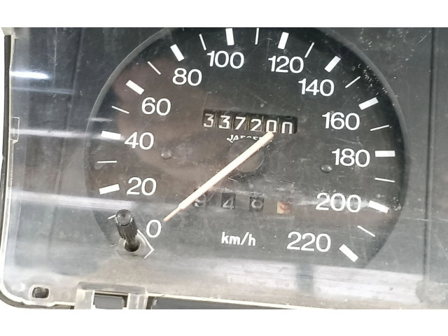 Панель приборов 8266610, 7700700   Renault Fuego       