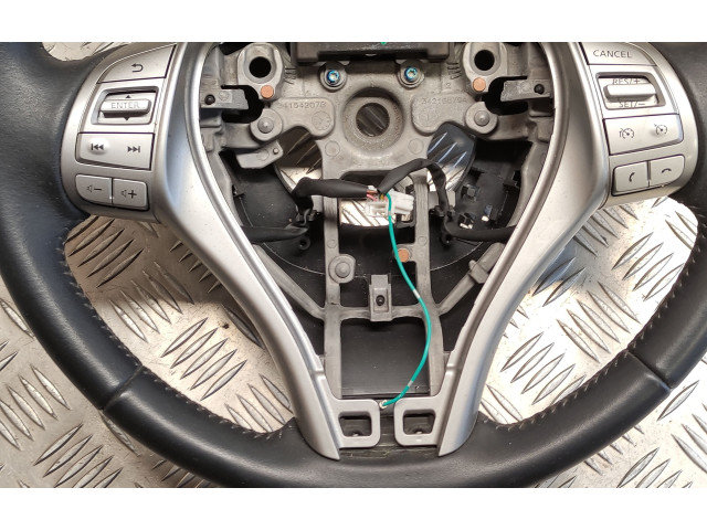 Volant Nissan Pulsar 2013 34154207B, 484303ZL2C  