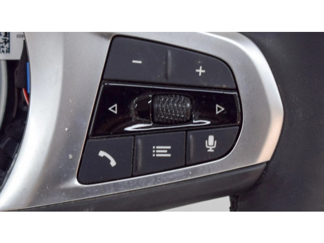 Volant BMW 4 G22 G23 G24 G26 2022 7857778, 8076908  